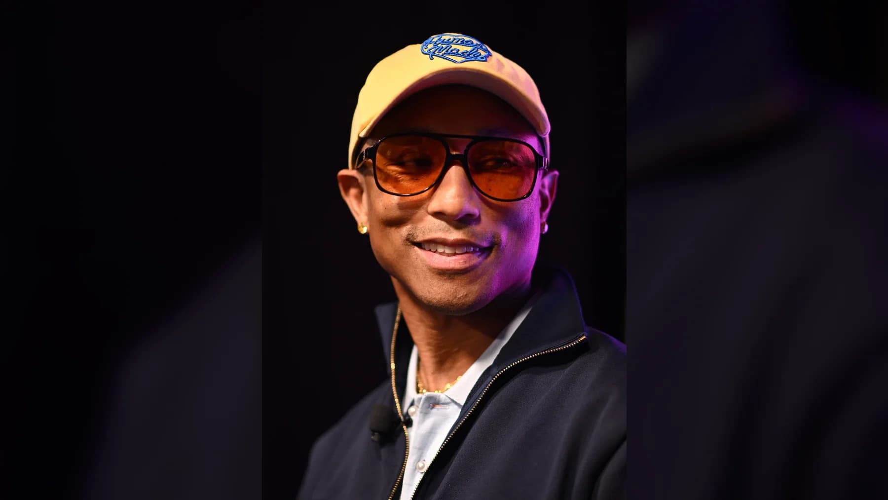 Couverture VJOURNAL pour « Pharrell Williams et le système créatif reliant musique, mode et luxe »