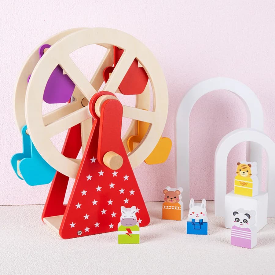 Noria de madera con animales