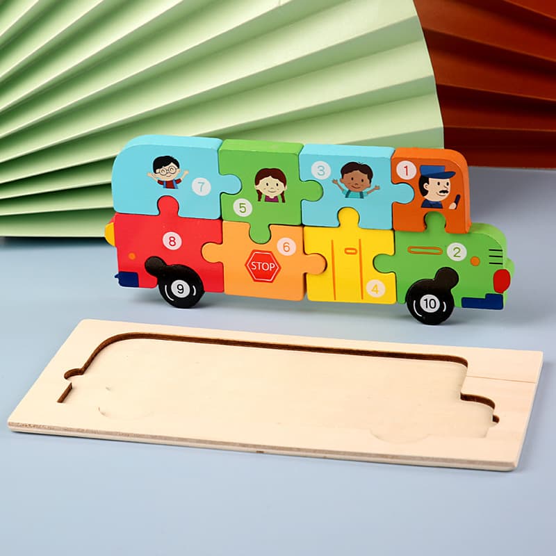Puzle de madera con números y animales