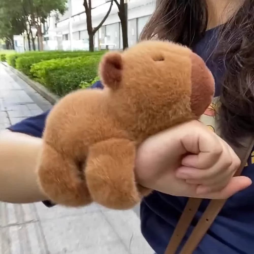 Capybara mini charm
